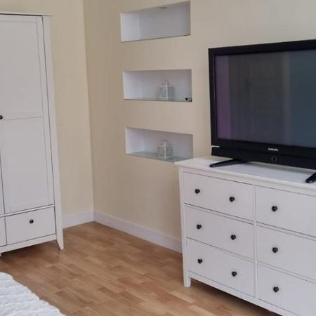 Apartamenty Lazurowy I Sloneczny Z Darmowym Parkingiem Strzezonym Jelenia Gora Dış mekan fotoğraf