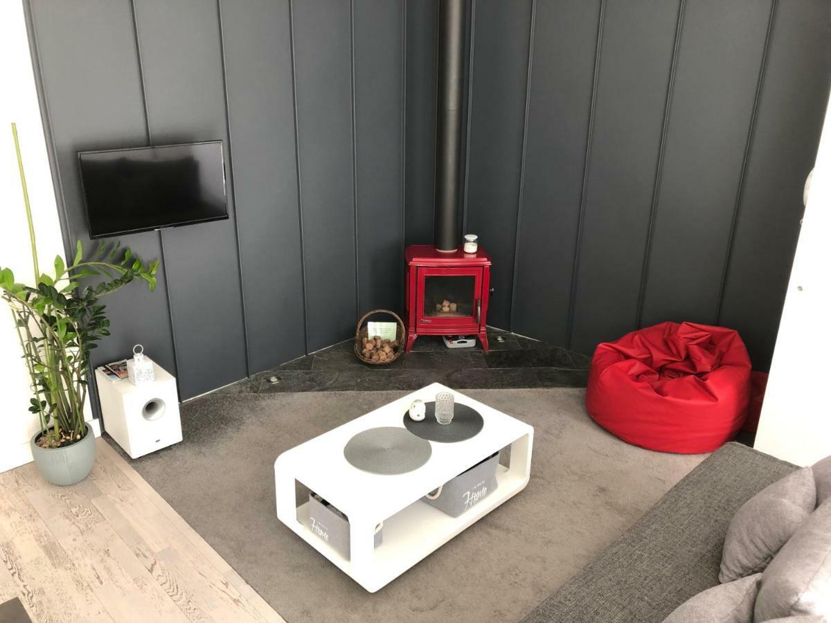Apartamenty Lazurowy I Sloneczny Z Darmowym Parkingiem Strzezonym Jelenia Gora Dış mekan fotoğraf